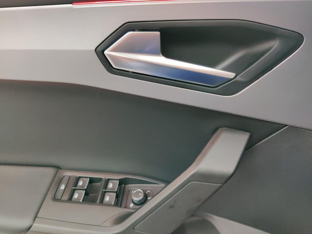 Seat Leon 1.5 eTSI FR-lijn