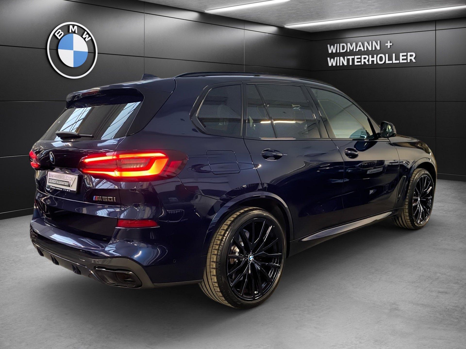 BMW X5 M50i