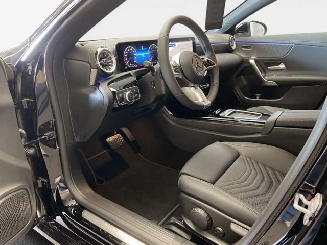 Mercedes-Benz CLA 200 CLA