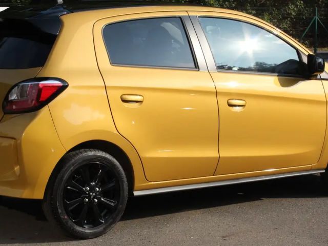 Mitsubishi Space Star Star