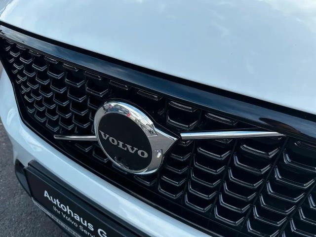 Volvo XC40 Dark Plus