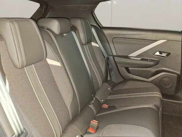 Opel Astra GS-Line Grand Sport