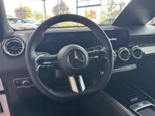 Mercedes-Benz GLB 220 4MATIC AMG Line