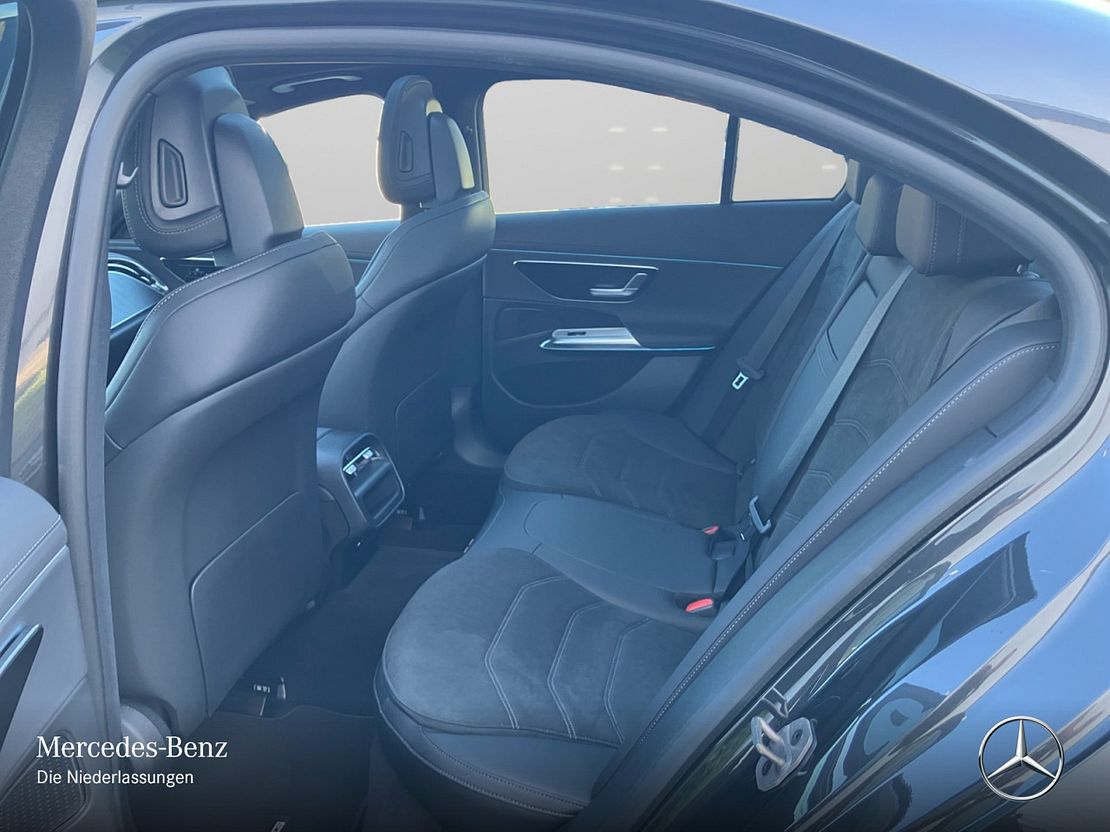 Mercedes-Benz E 200 Sedan