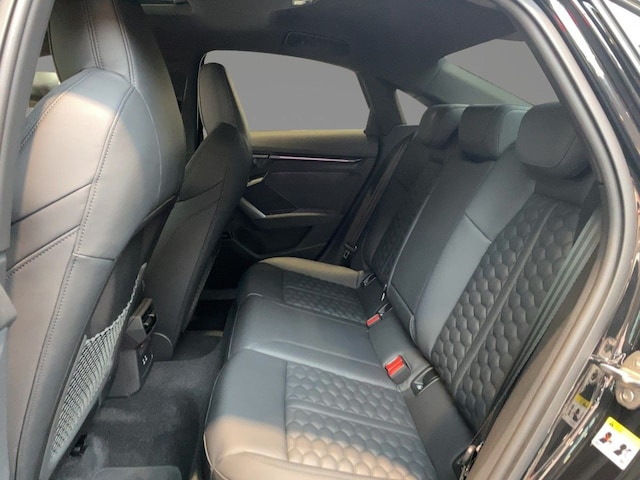 Audi RS3 Quattro S-Tronic Sedan