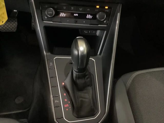 Volkswagen Polo DSG Highline