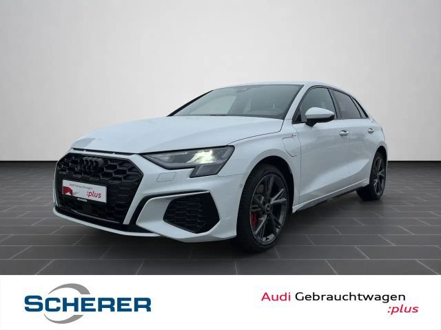Audi A3 Hybride S-Line Sedan
