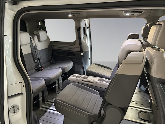 Volkswagen Multivan Life T7