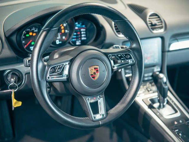 Porsche Boxster 718 Coupé