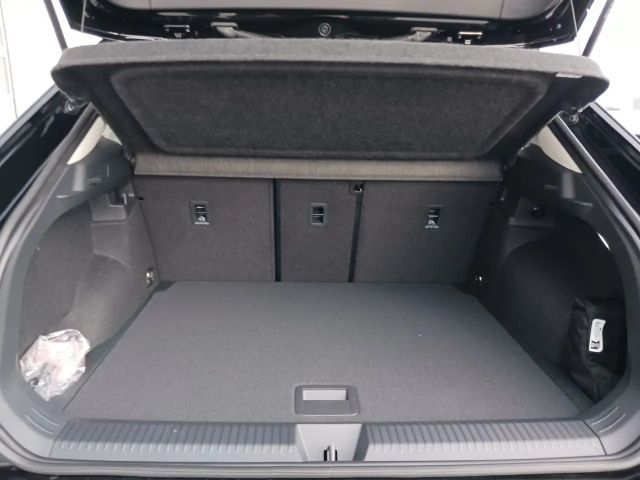 Volkswagen T-Roc 1.5 eTSI DSG Life