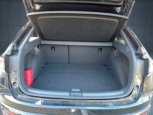 Volkswagen Taigo 1.0 TSI R-Line