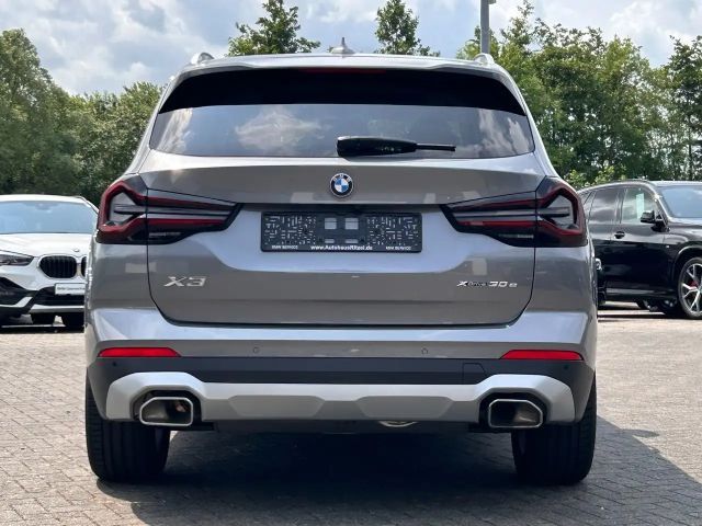 BMW X3 xDrive30e