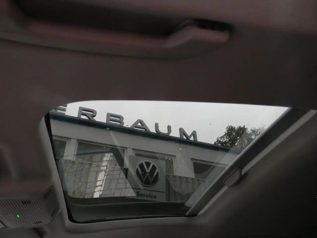 Volkswagen Golf DSG Golf VIII IQ.Drive