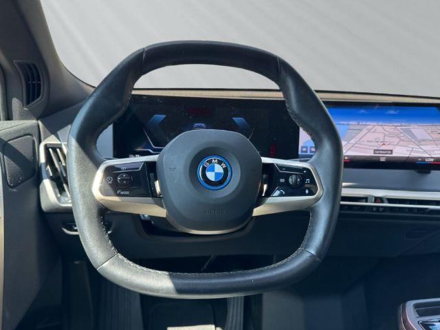 BMW iX xDrive50