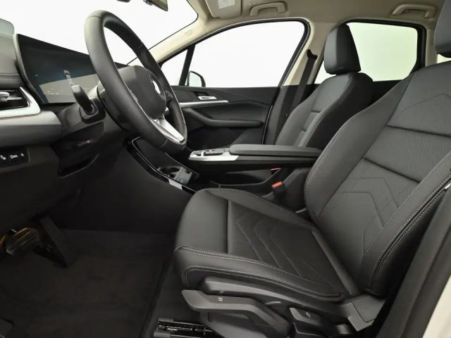 BMW 218 218d Active Tourer Sedan