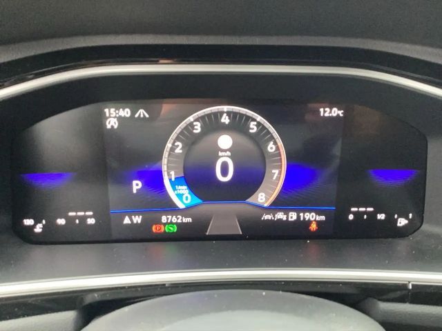 Volkswagen T-Roc 1.5 TSI DSG R-Line