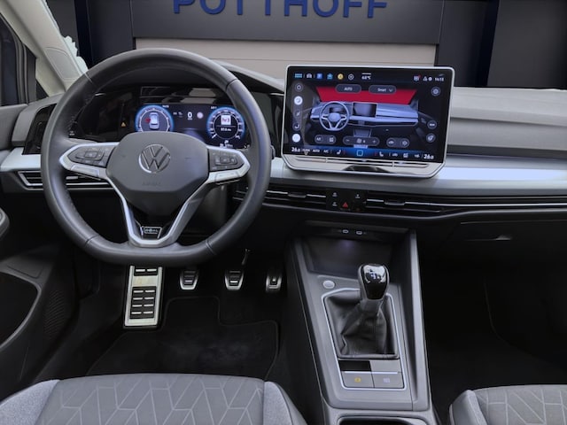 Volkswagen Golf 1.5 TSI