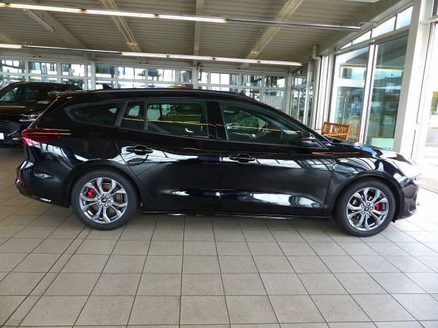 Ford Focus EcoBoost ST Line Wagon