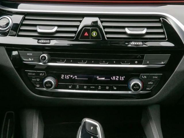 BMW 530 530e M-Sport Touring