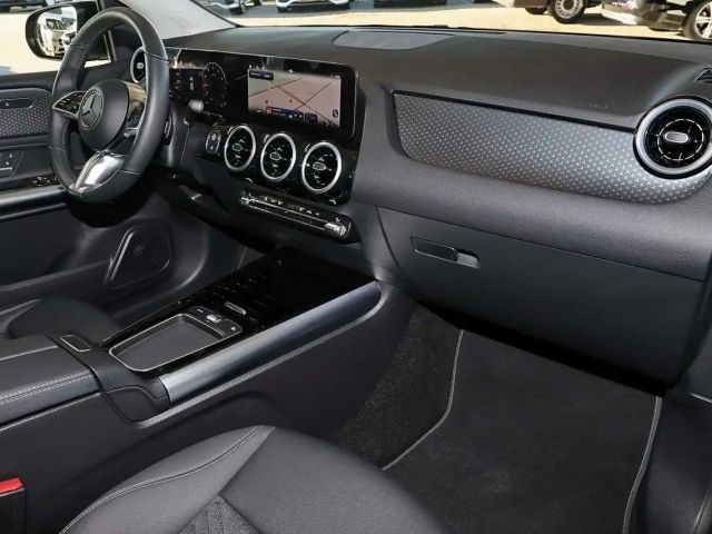 Mercedes-Benz B 200 Progressive