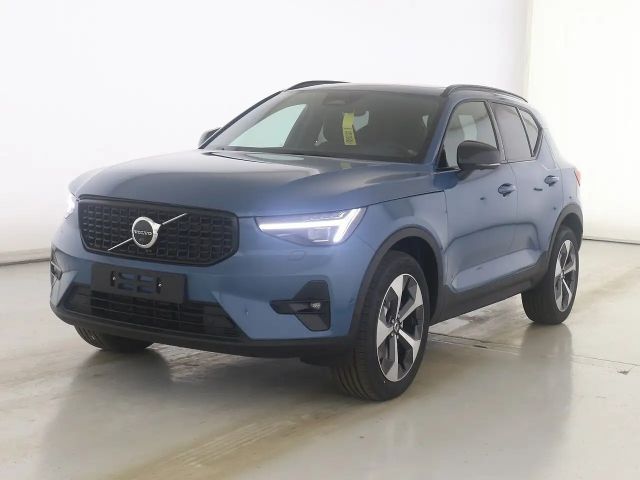 Volvo XC40 Business Dark Ultra