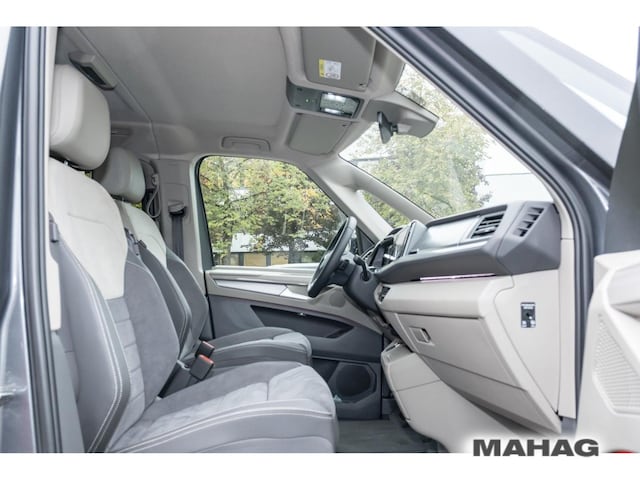 Volkswagen Multivan Style