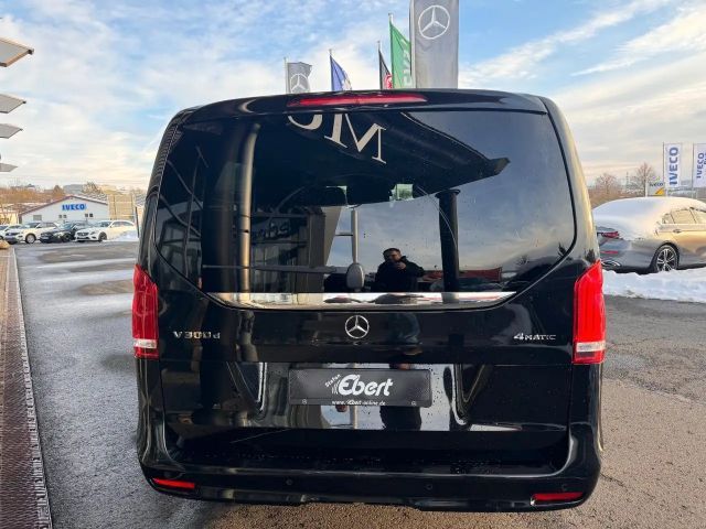 Mercedes-Benz V 300 4MATIC V 300 d