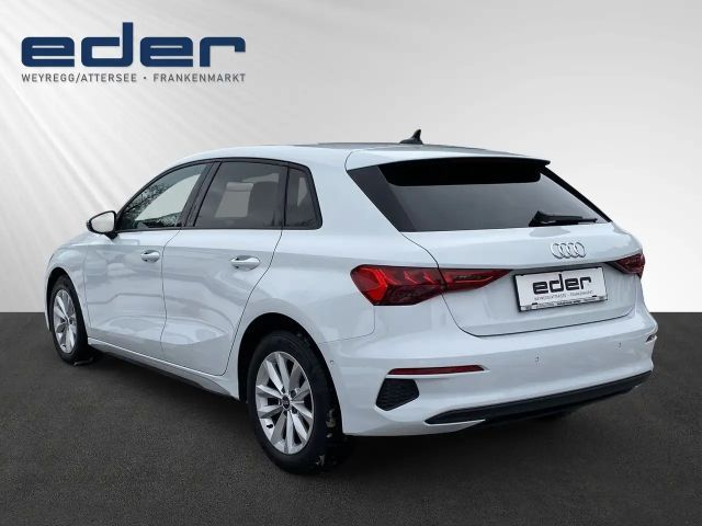 Audi A3 30 TFSI Sedan