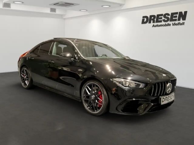Mercedes-Benz CLA 45 AMG 4MATIC AMG Line Sedan