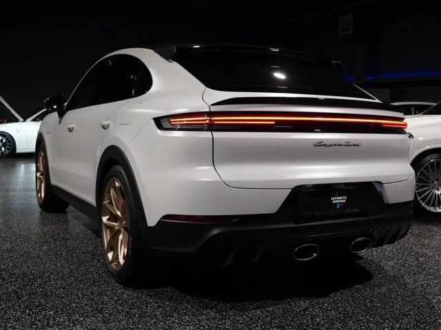 Porsche Cayenne E-Hybrid Turbo