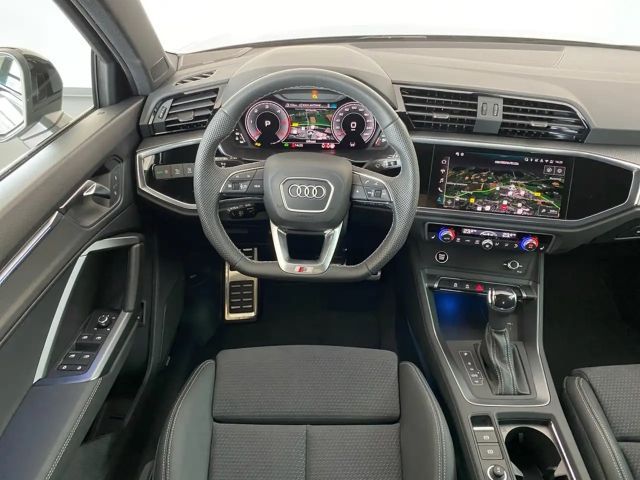 Audi Q3 35 TDI Business S-Line