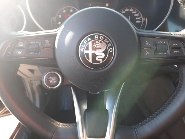 Alfa Romeo Giulia Q4 TI Turbo