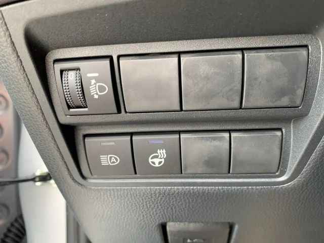 Mazda 2 Exclusive-line