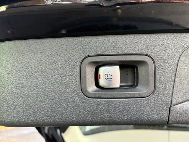 Mercedes-Benz GLC 300 4MATIC