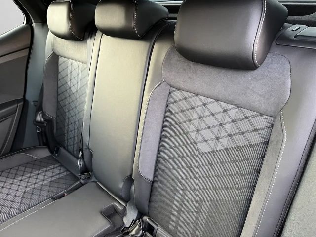 Volkswagen T-Cross 1.0 TSI R-Line