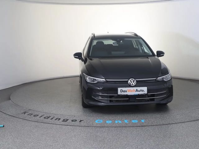 Volkswagen Golf DSG Life Variant