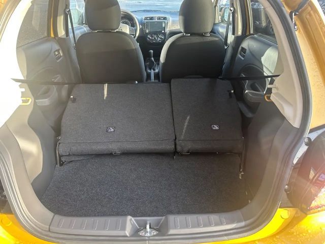 Mitsubishi Space Star Star