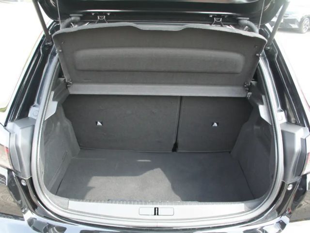 Peugeot E-208 GT-Line