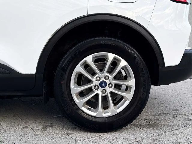 Ford Kuga Plug in Hybrid Titanium