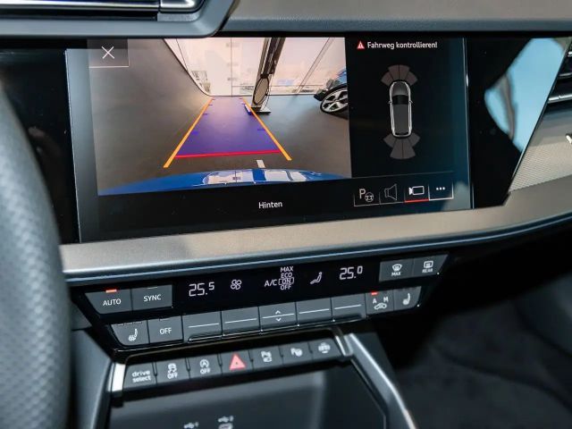 Audi A3 35 TFSI S-Line S-Tronic Sedan