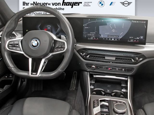 BMW 330 330e M-Sport Touring