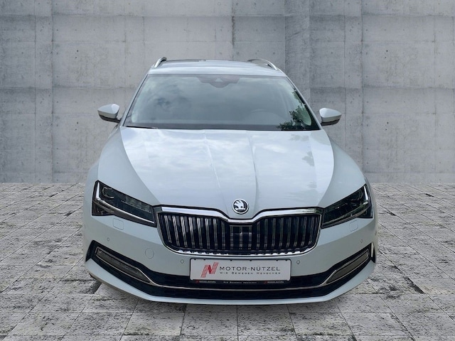 Skoda Superb 2.0 TSI Combi Style Style