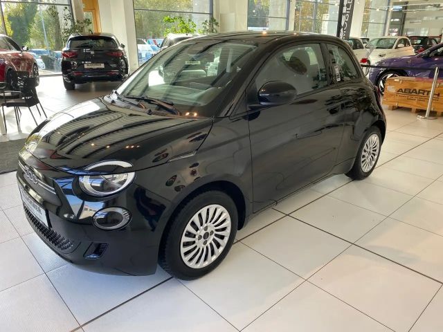 Fiat 500e 3+1