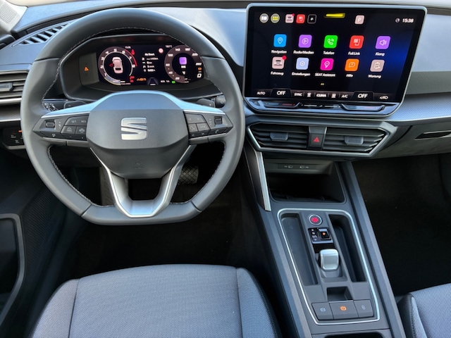 Seat Leon 1.5 eTSI DSG Sportstourer