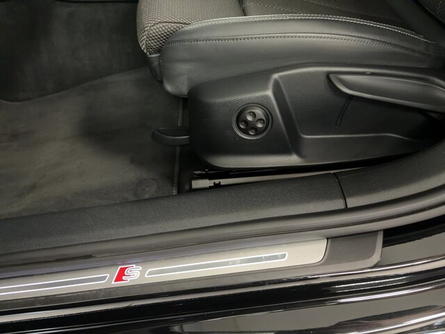 Audi A4 40 TDI Avant Quattro S-Tronic