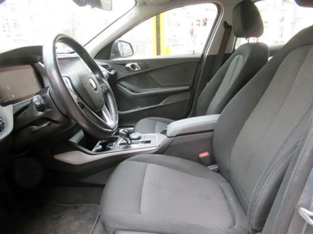 BMW 116 116d Advantage pakket Sedan