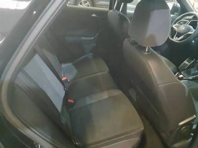 Volkswagen T-Roc 1.5 TSI DSG R-Line