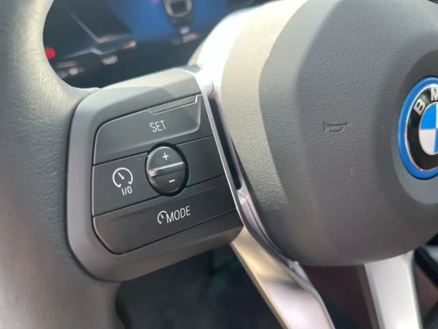 BMW X2 xDrive30/HUD/Panoramadach/Navi/Leder/LED/ACC