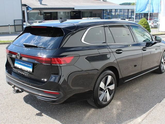 Volkswagen Passat ACT Business DSG Variant