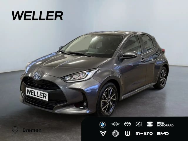 Toyota Yaris Hatchback Hybride Team D